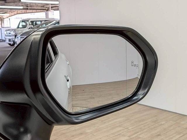 TOYOTA CAMRY HYBRID 2021 Image 31