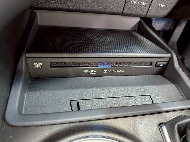 TOYOTA CAMRY HYBRID 2021 Image 31