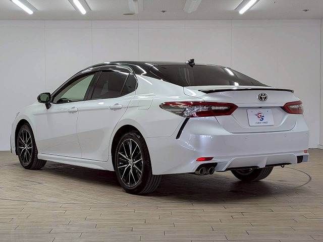 TOYOTA CAMRY HYBRID 2021 Image 31