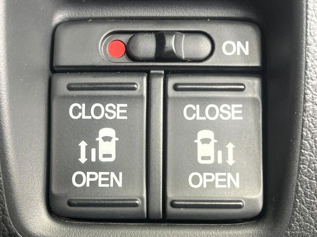 HONDA N BOX CUSTOM 2016 Image 31