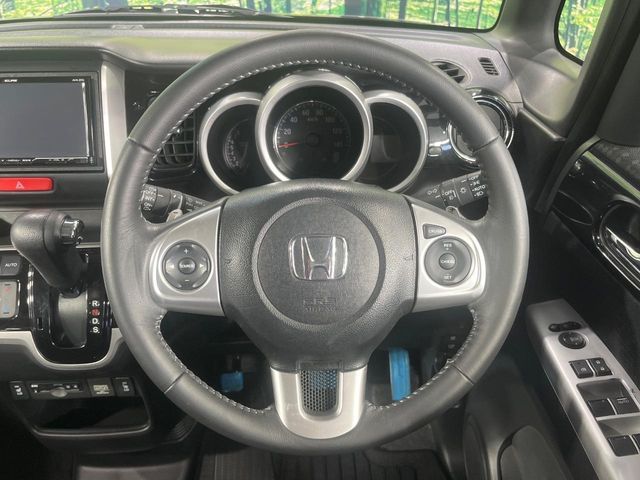 HONDA N BOX CUSTOM 2016 Image 31