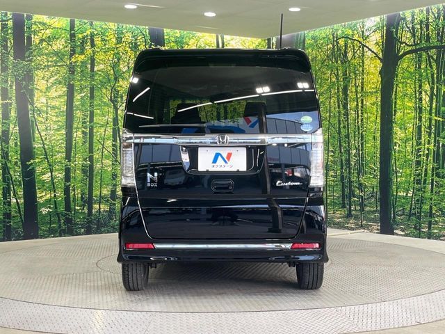 HONDA N BOX CUSTOM 2016 Image 31