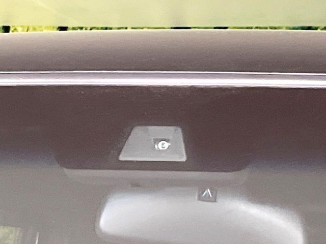 HONDA N BOX CUSTOM 2020 Image 31