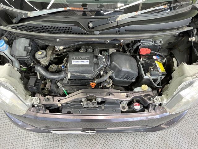 HONDA N BOX 2014 Image 31