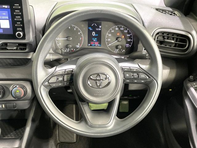 TOYOTA YARIS 2022 Image 31