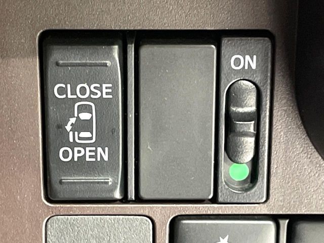 TOYOTA ROOMY 2018 Image 31