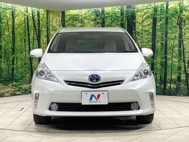 TOYOTA PRIUS ALPHA 2013 Image 31