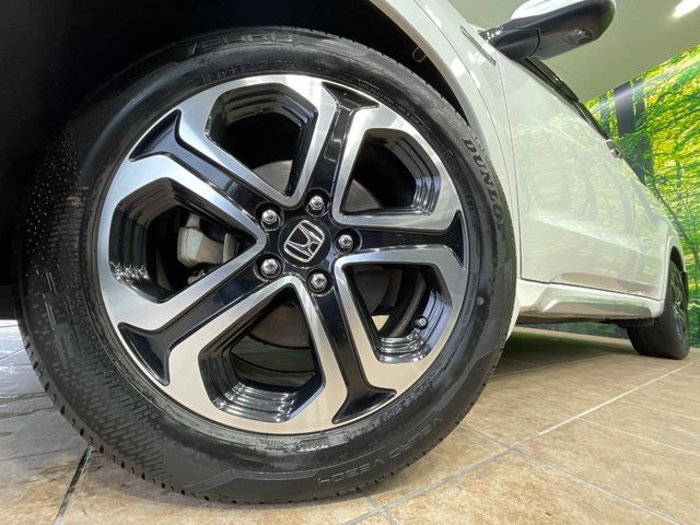 HONDA VEZEL HYBRID 2015 Image 31