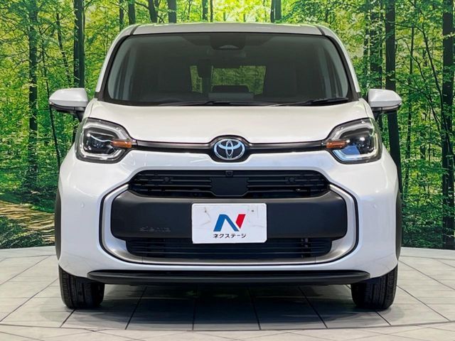 TOYOTA SIENTA HYBRID 2025 Image 31