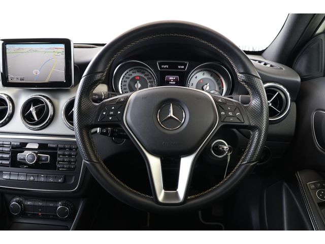 MERCEDES BENZ GLA CL 2015 Image 31