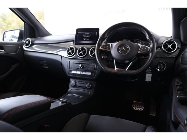 MERCEDES BENZ B CLAS 2017 Image 31
