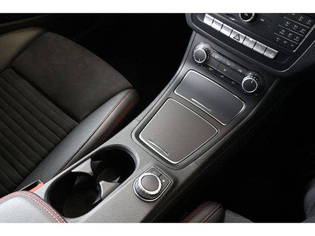 MERCEDES BENZ B CLAS 2017 Image 31