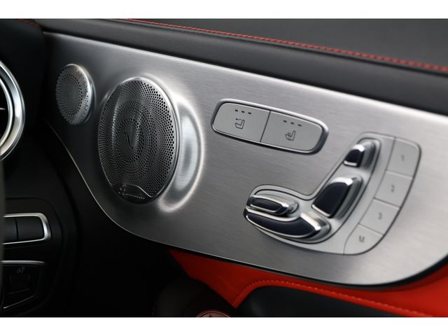 MERCEDES BENZ MERCEDES AMG CCLASS 2017 Image 31