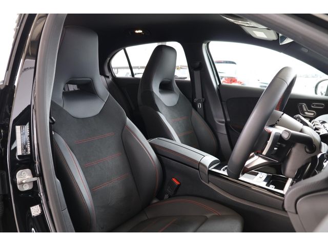 MERCEDES BENZ A CLAS 2024 Image 31