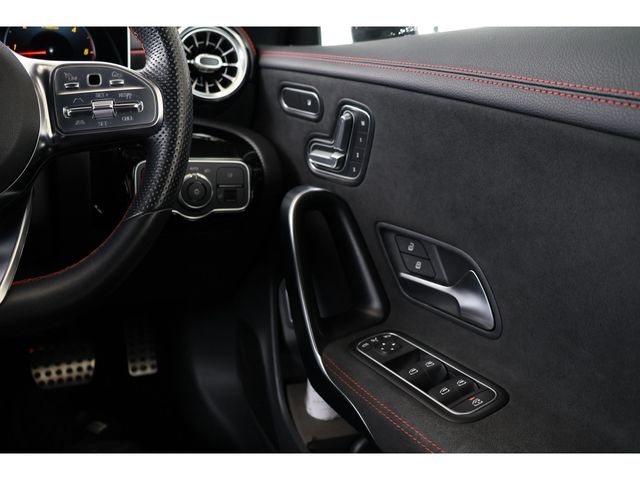 MERCEDES BENZ CLA SH 2020 Image 31