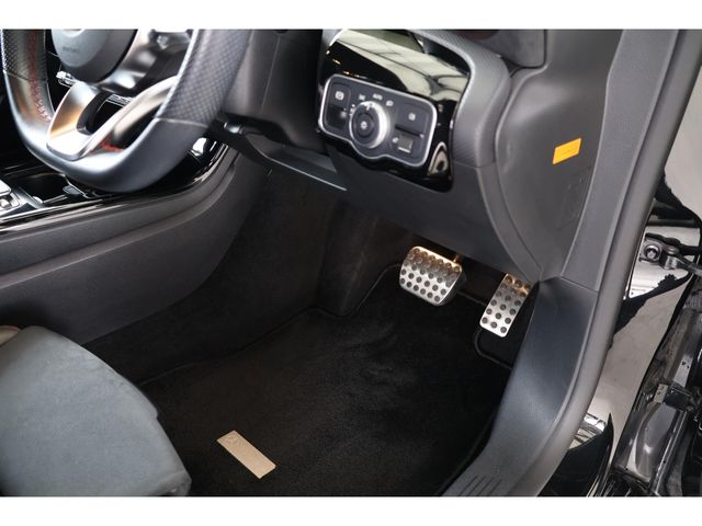 MERCEDES BENZ CLA SH 2020 Image 31