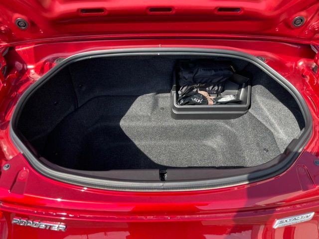MAZDA ROADSTER RF 2018 Image 31