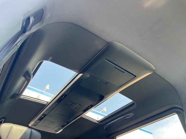 TOYOTA VELLFIRE  HYBRID 2024 Image 31