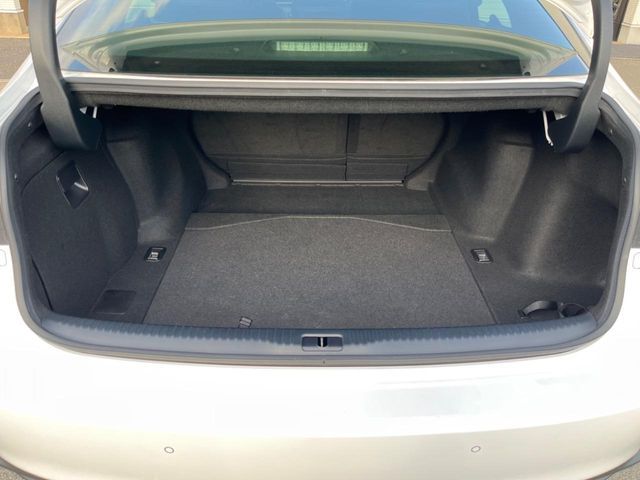 TOYOTA LEXUS IS300H 2015 Image 31