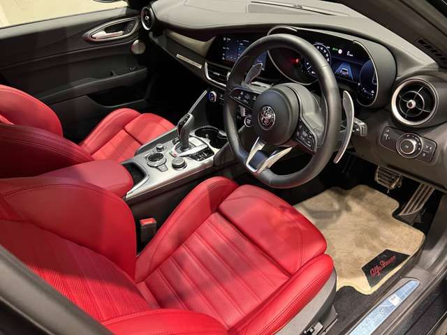 ALFAROMEO GIULIA 2023 Image 31