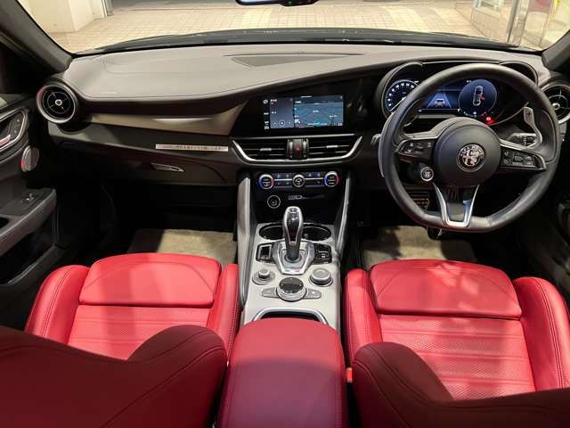 ALFAROMEO GIULIA 2023 Image 31