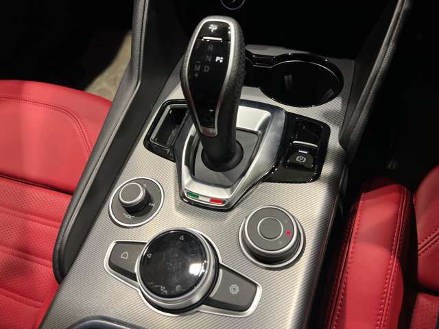 ALFAROMEO GIULIA 2023 Image 31