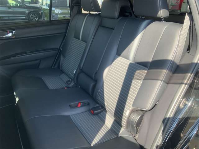 TOYOTA COROLLA FIELDER HYBR 2017 Image 31