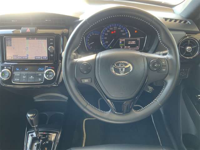 TOYOTA COROLLA FIELDER HYBR 2017 Image 31