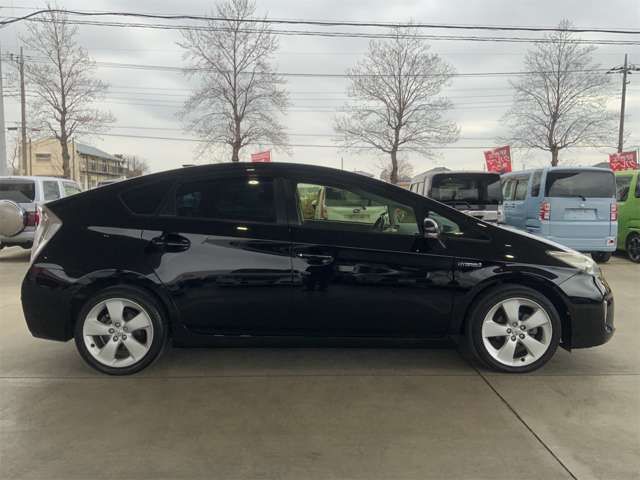 TOYOTA PRIUS 2013 Image 31