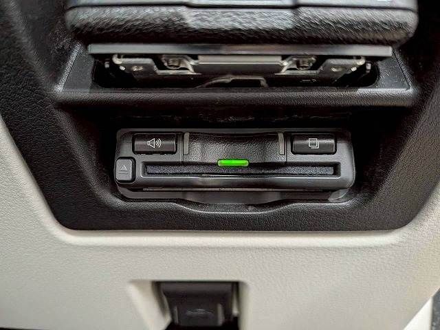 MAZDA CX-60 2023 Image 31