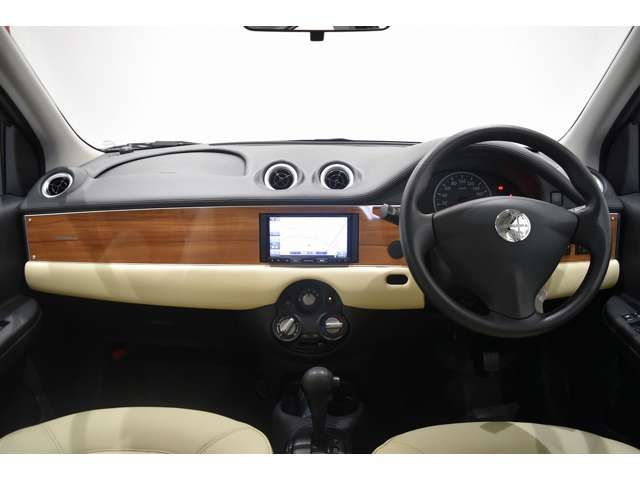 MITSUOKA VIEWT 2020 Image 31