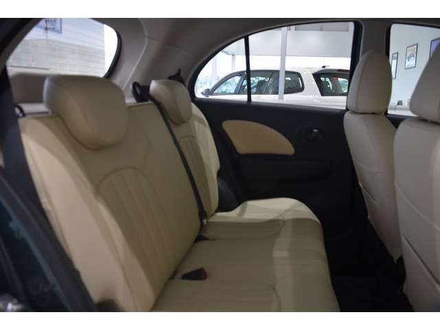 MITSUOKA VIEWT 2020 Image 31