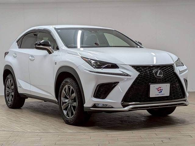TOYOTA LEXUS NX300H 2018 Image 31