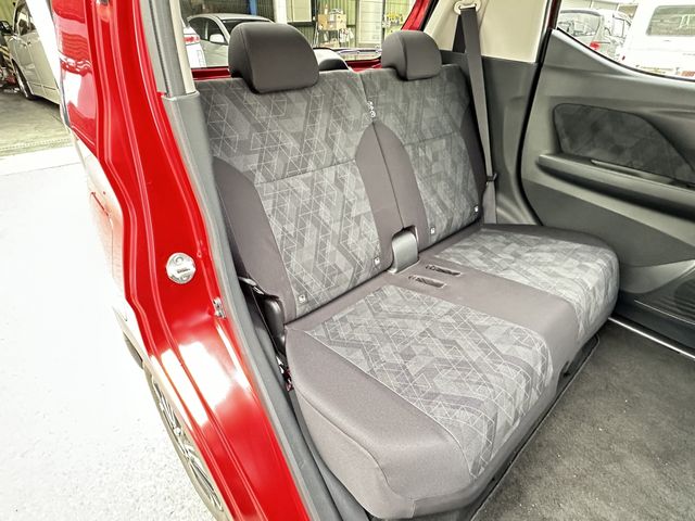 MITSUBISHI EK X EV 2023 Image 31