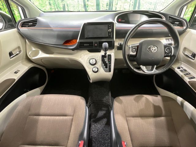 TOYOTA SIENTA 2017 Image 31