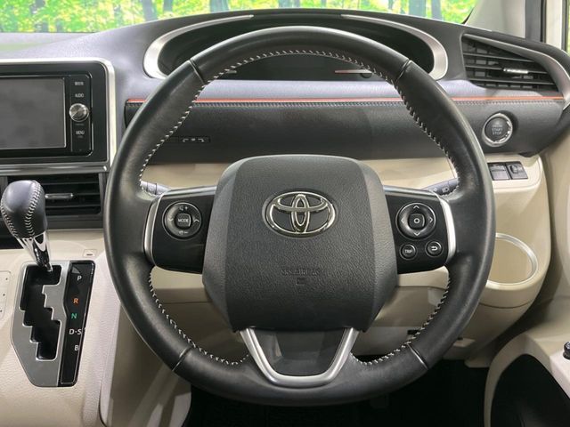 TOYOTA SIENTA 2017 Image 31