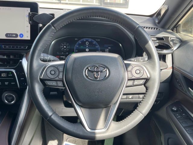 TOYOTA HARRIER HYBRID 2023 Image 31