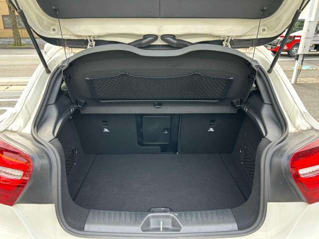 MERCEDES BENZ A CLAS 2016 Image 31