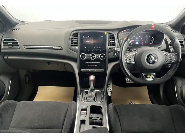 RENAULT MEGANE HATCH 2022 Image 31