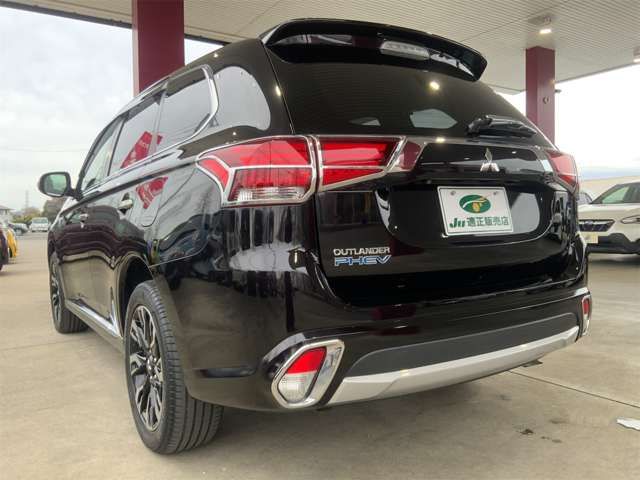 MITSUBISHI OUTLANDER PHEV 2015 Image 31
