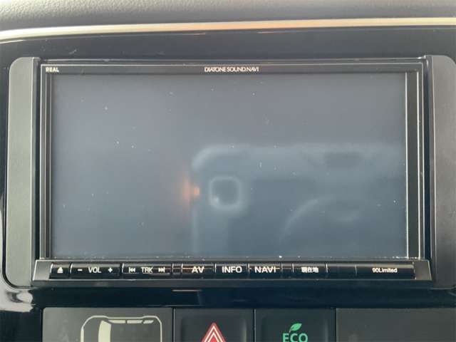 MITSUBISHI OUTLANDER PHEV 2015 Image 31