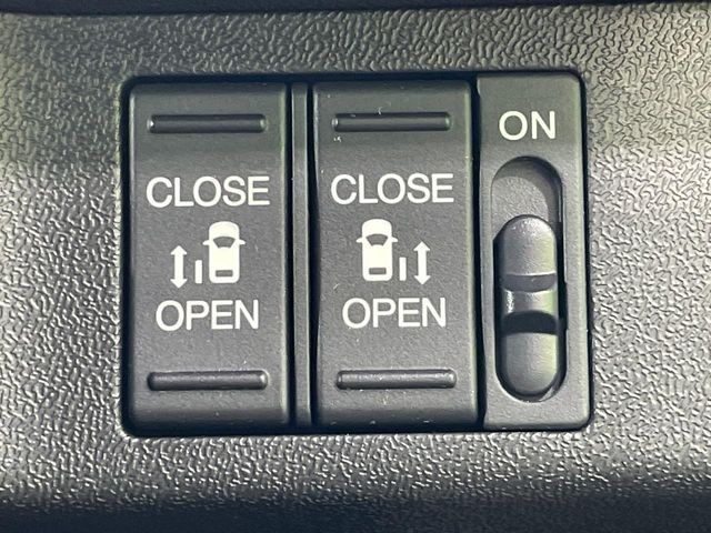 HONDA STEPWAGON 2017 Image 31