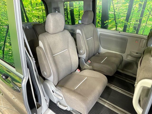 HONDA STEPWAGON 2017 Image 31