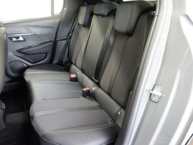 PEUGEOT 208 2025 Image 31