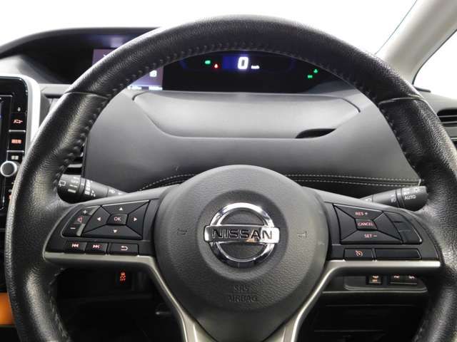 NISSAN SERENA  WG 2018 Image 31