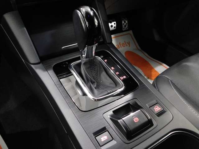 SUBARU LEGACY OUTBACK 2017 Image 31