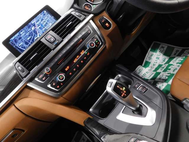 BMW 3SERIES TOURING 2015 Image 31