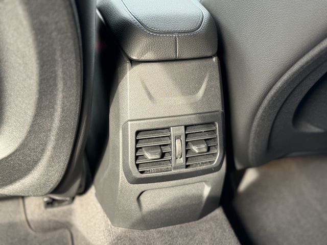 BMW 1SERIES 2024 Image 31