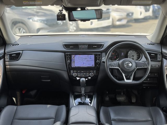 NISSAN X-TRAIL 2WD 2019 Image 31