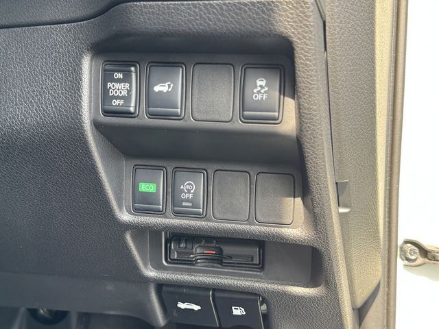 NISSAN X-TRAIL 2WD 2019 Image 31